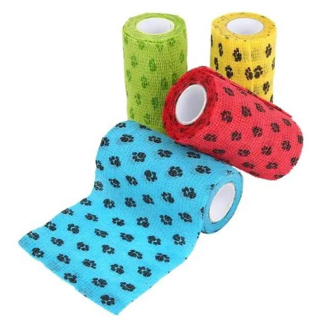 التفاف ، ضمادات متماسكة للف البيطري . Wrap, cohesive bandages for veterinary wrapping