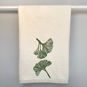 Green Ginkgo on Natural