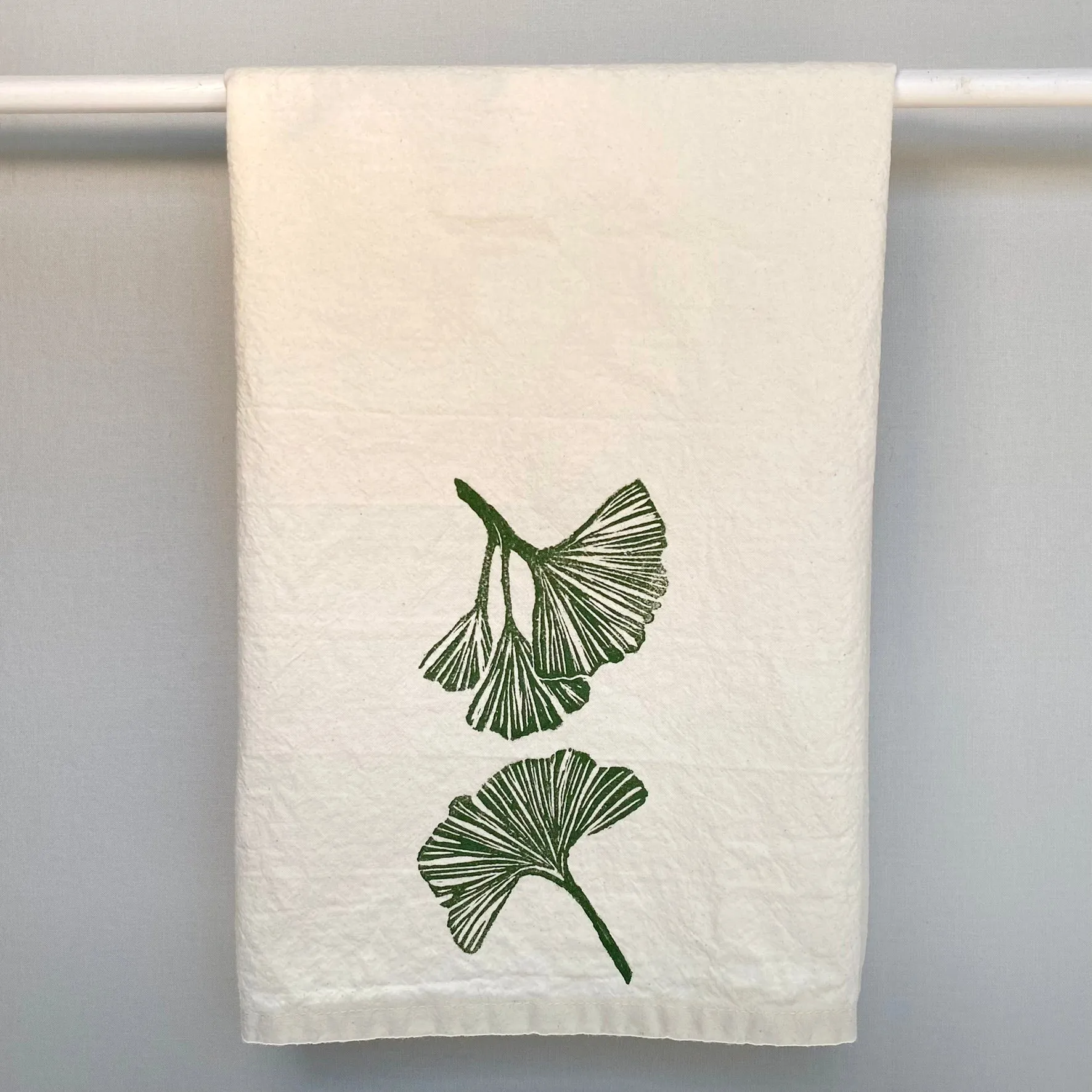 Green Ginkgo on Natural