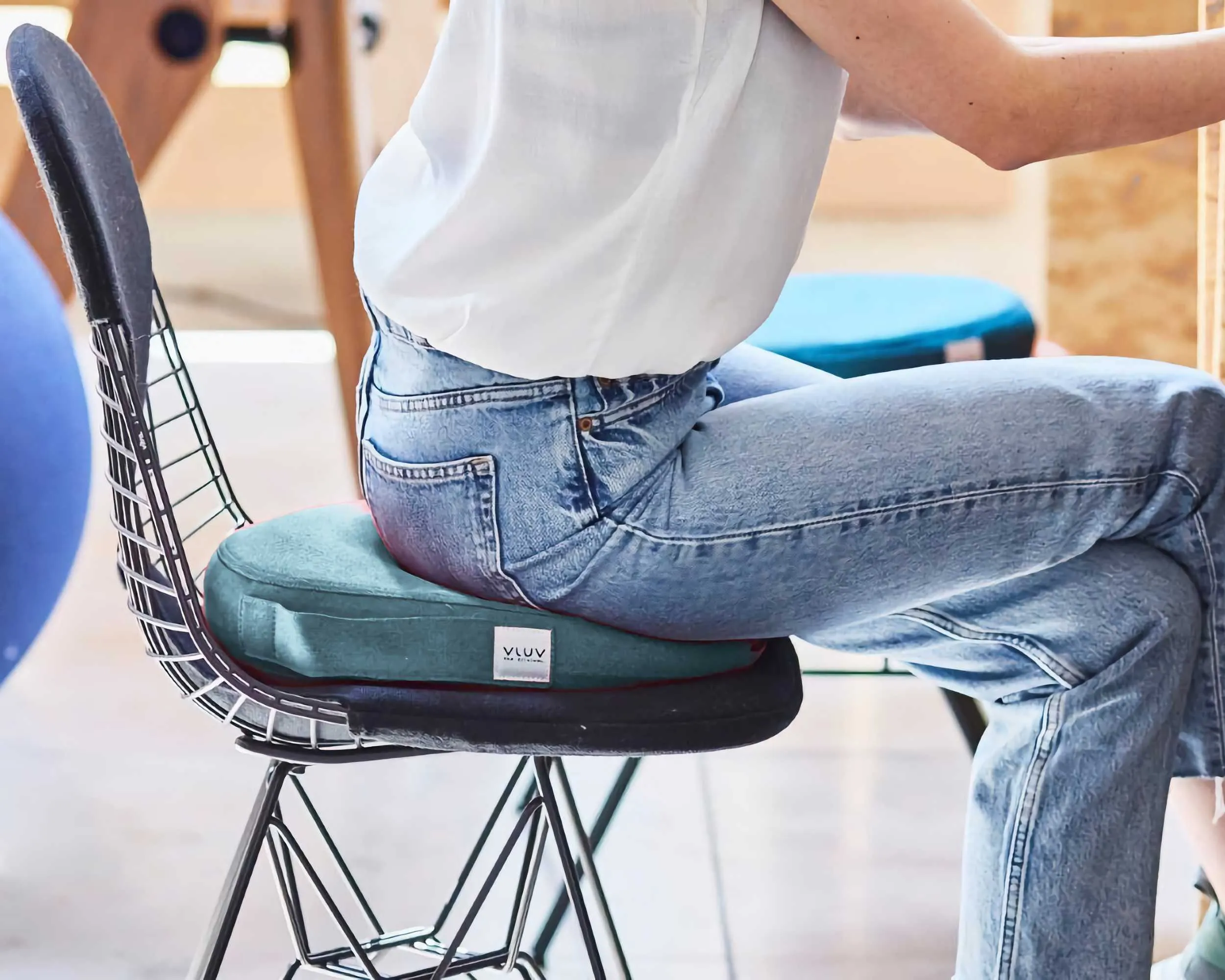VLUV Pil & Ped balance cushion, petrol